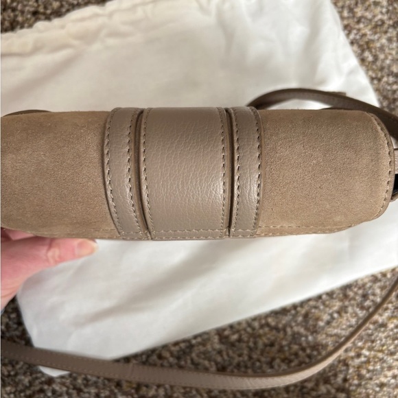 See By Chloé Hanna Mini Cross Body Bag in Motty Grey - Picture 4 of 9